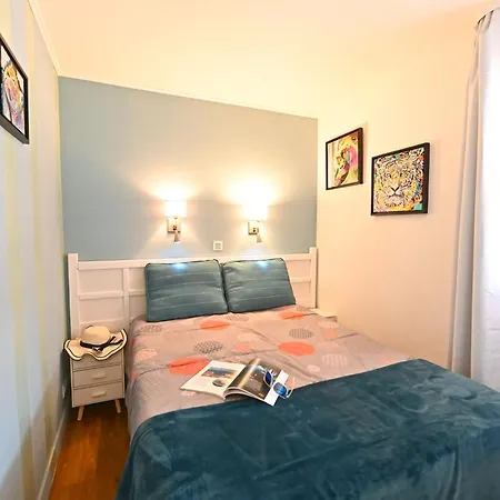 Village Cap Esterel - Le Village-75 By Interhome