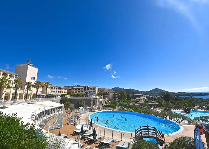 Le Village - C4 323 By Interhome * Saint-Raphaël