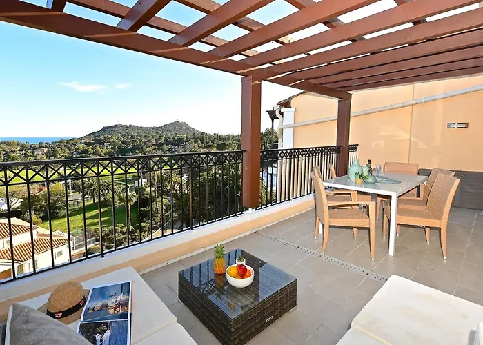 Le Village - C4 323 By Interhome * Saint-Raphael (Var)